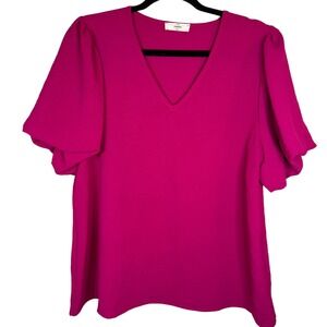 Entro Women's Fuchsia Pink V-Neck Short Flutter Sleeve Blouse Top - Size M
